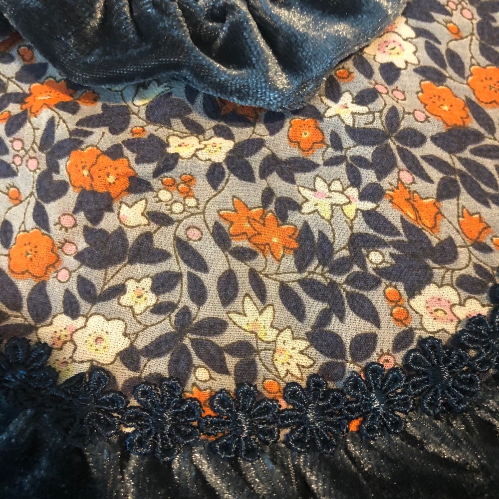 3/$30 Deal POL Midnight Blue Velvet Babydoll - Picture 4 of 7